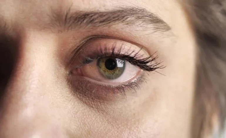 Scratched Eye Injury Signs and Recovery Guidelines 2026